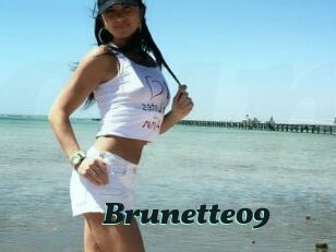 Brunette09