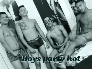 Boys_party_hot