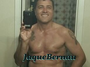 Jaque_Bernau