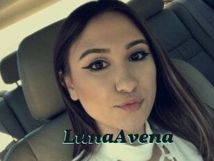 Luna_Avena
