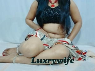 Luxrywife