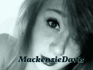 Mackenzie_Davis
