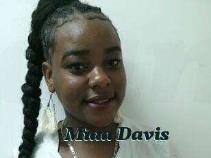 Miaa_Davis