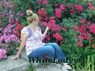 WhiteLadyy